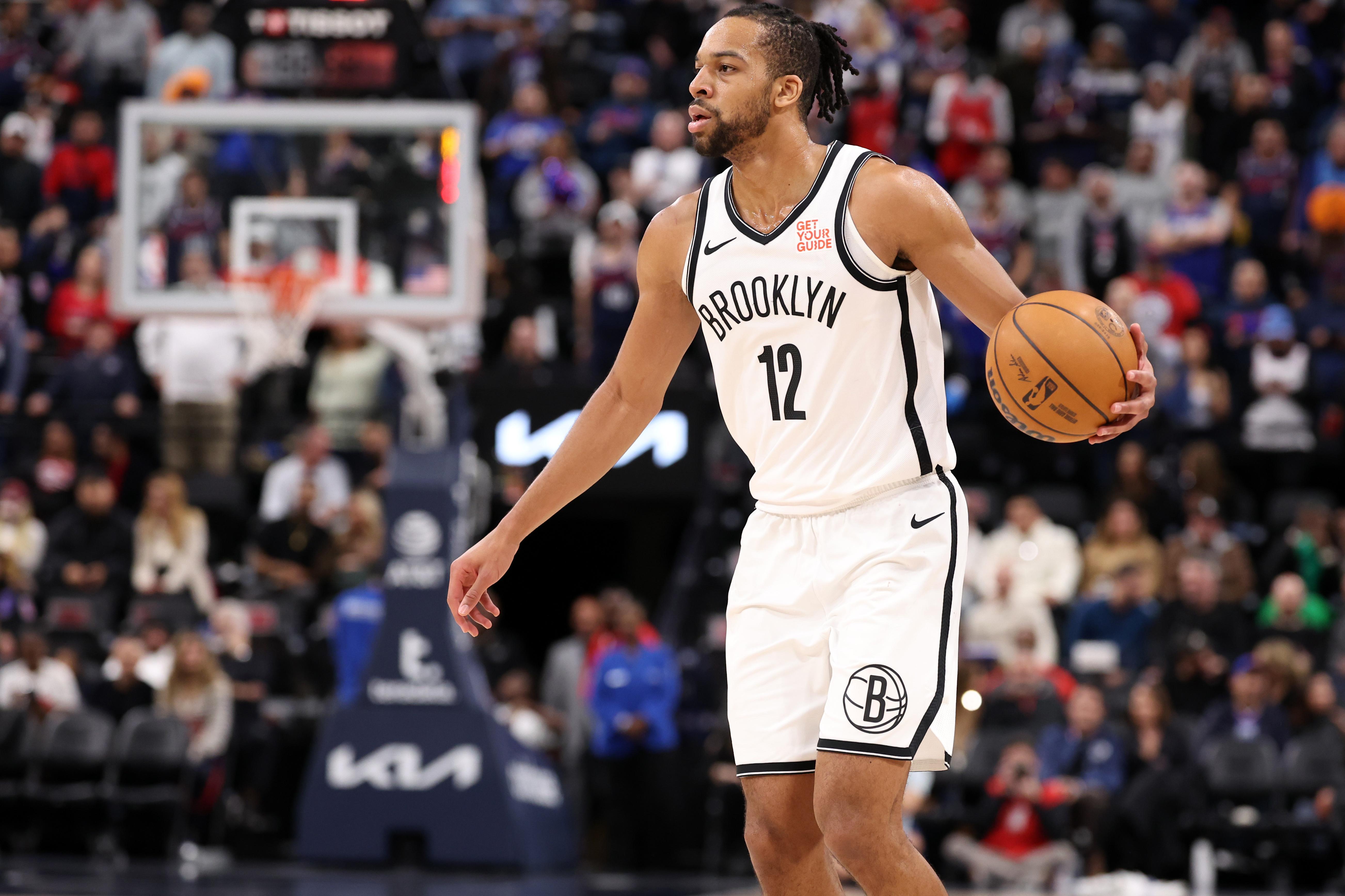 上赛季场均9.5分！Scotto：篮网将裁掉前锋厄沃马